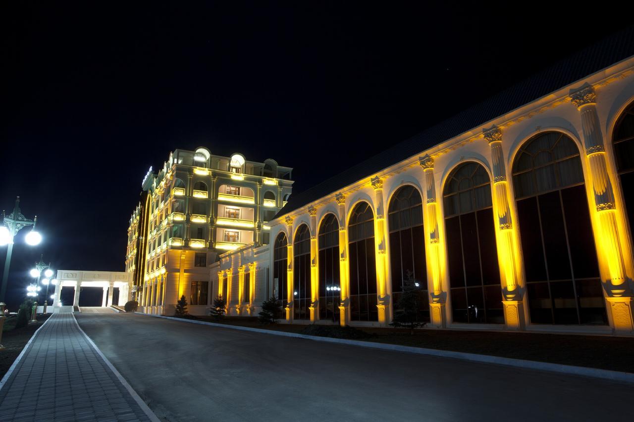 Ayan Palace Hotel Tovuz 外观 照片